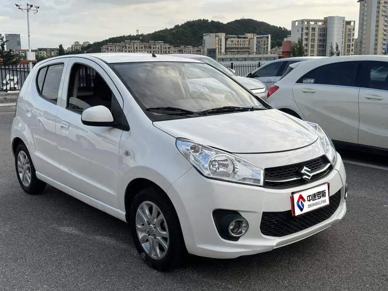 Alto 2013 1.0L Automatic Luxury Model — 2