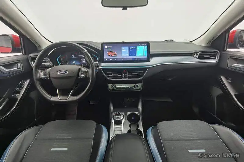 Fox 2021 EcoBoost 180 Automatic Shooting Brake — 12