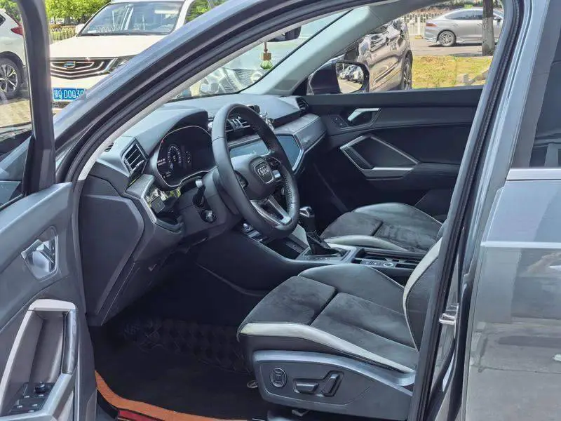 Audi Q3 2020 35 TFSI Progressive Dynamic Edition — 8