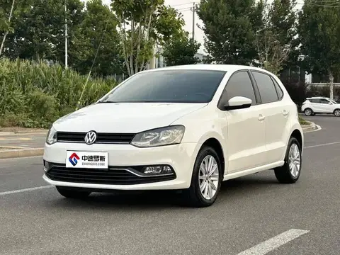 Polo 2014 1.6L Automatic Comfort Edition