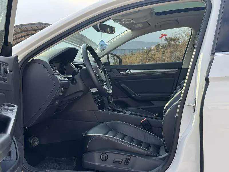 Lingdu 2019 280TSI DSG Luxury Edition National VI — 17