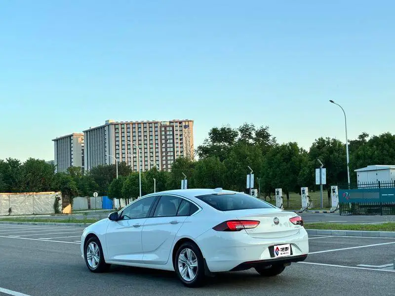 Regal 2019 20T Elite National VI — 5