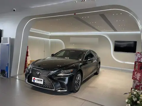 Lexus LS 2018 350 Excellence Edition National V