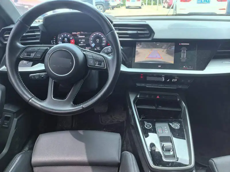 Audi A3 2021 Sportback 35 TFSI Luxury Elegance — 10