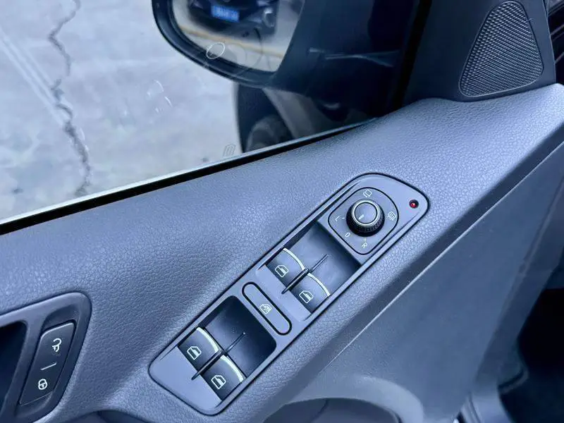 Tiguan 2013 2.0TSI Automatic 4WD Luxury Edition — 9