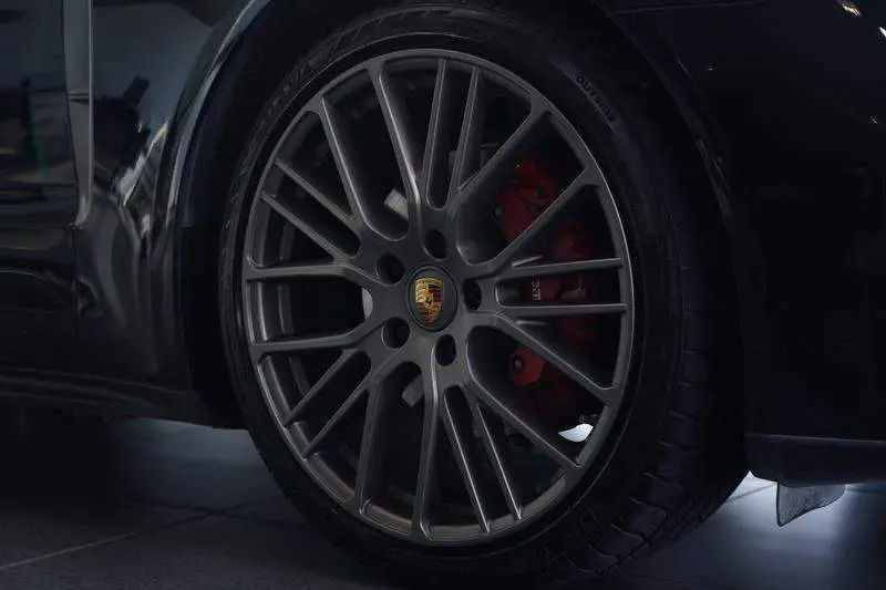 Panamera 2023 Panamera 2.9T Platinum Edition — 7