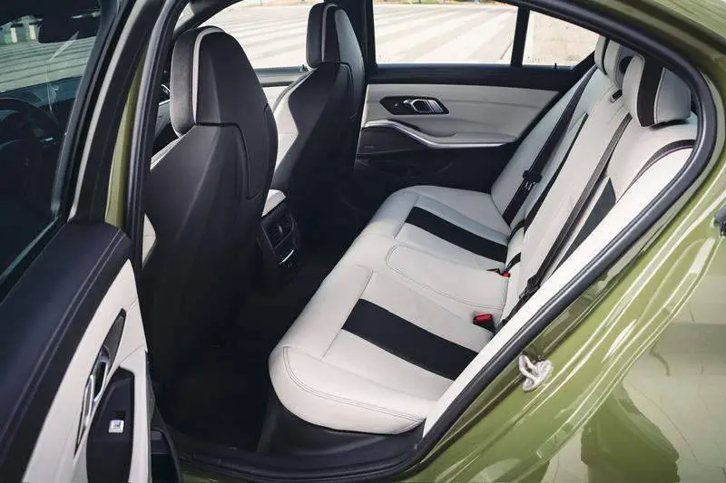 BMW M3 2021 M3 Sedan M xDrive Thunder Edition — 15