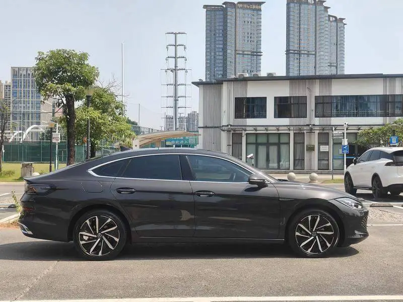 Lingdu 2022 Lingdu L 280TSI DSG Super Hot Flagship Edition — 8