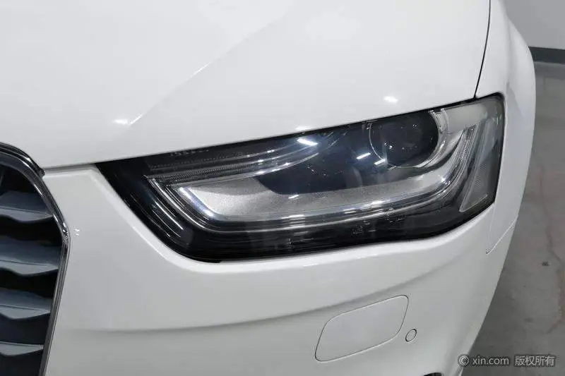Audi A4L 2015 35 TFSI Automatic Standard Model — 7