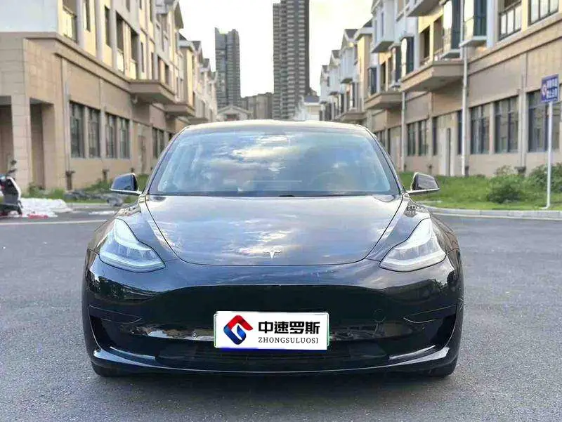 Model 3 2020 facelifted long-range rear-wheel drive version — 2
