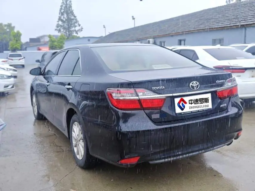 Camry 2015 2.0E Elite Edition — 9