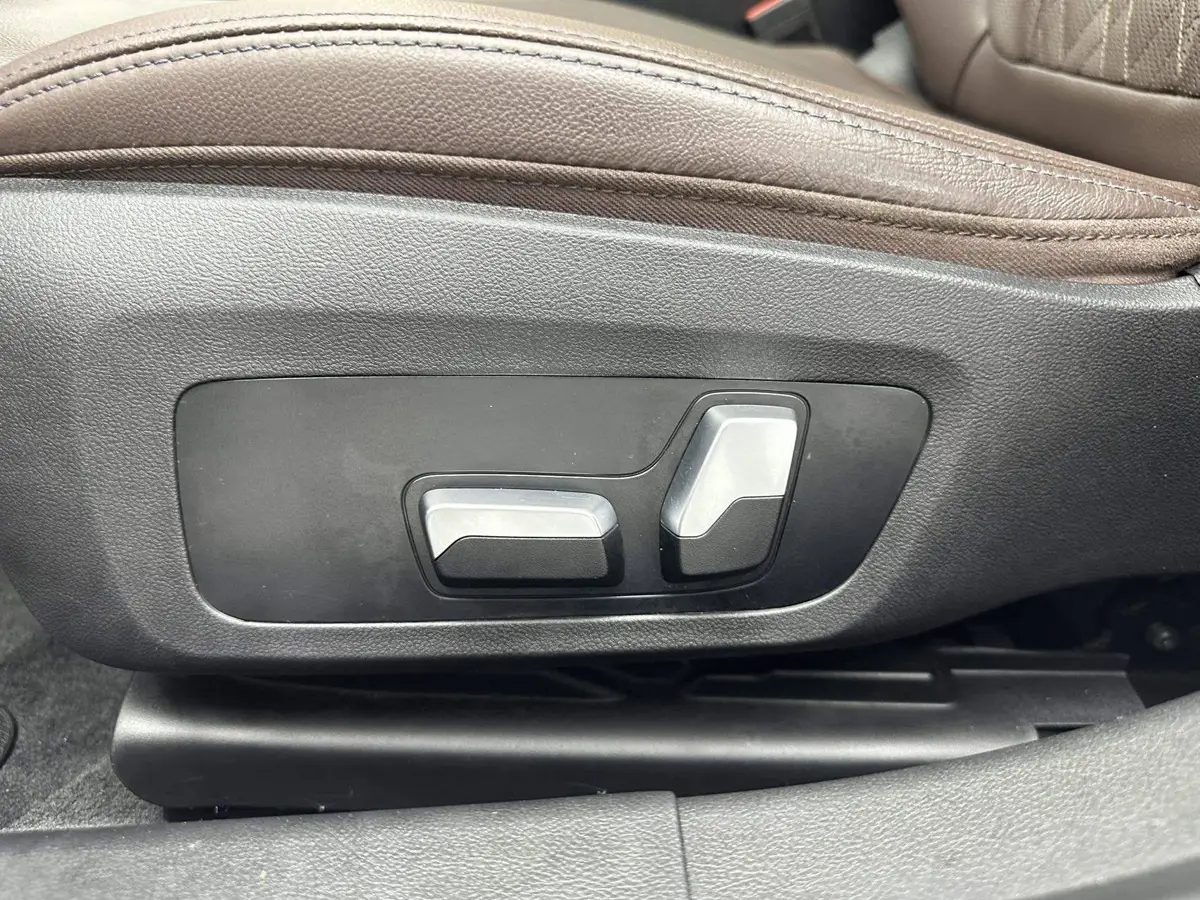 BMW 3 Series 2022 320Li M Sport Package — 17
