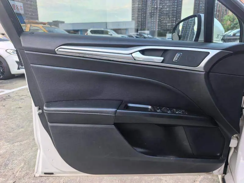 Mondeo 2017 EcoBoost 180 Fashion — 11