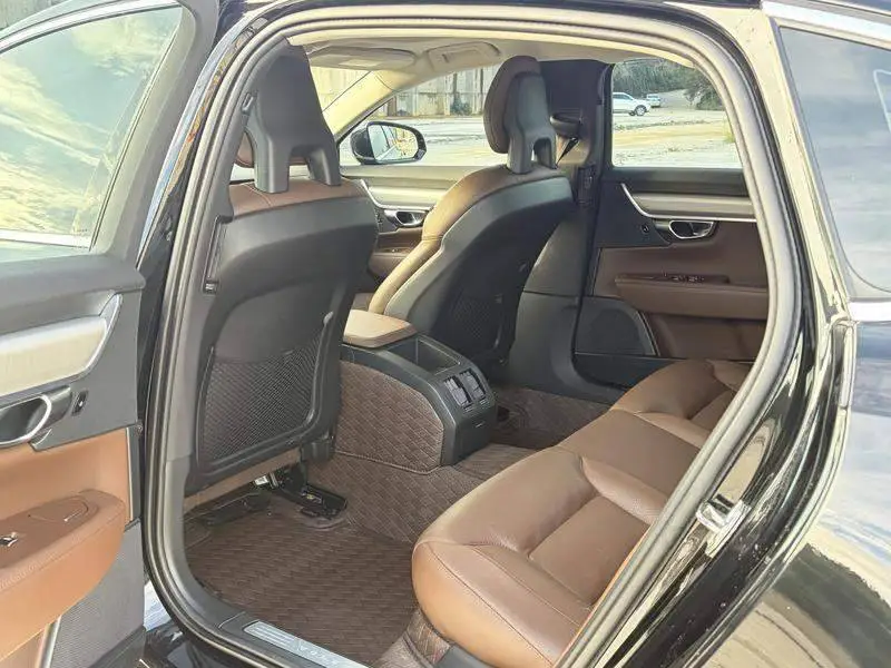 Volvo S90 2018 T4 Zhiyi Edition — 12