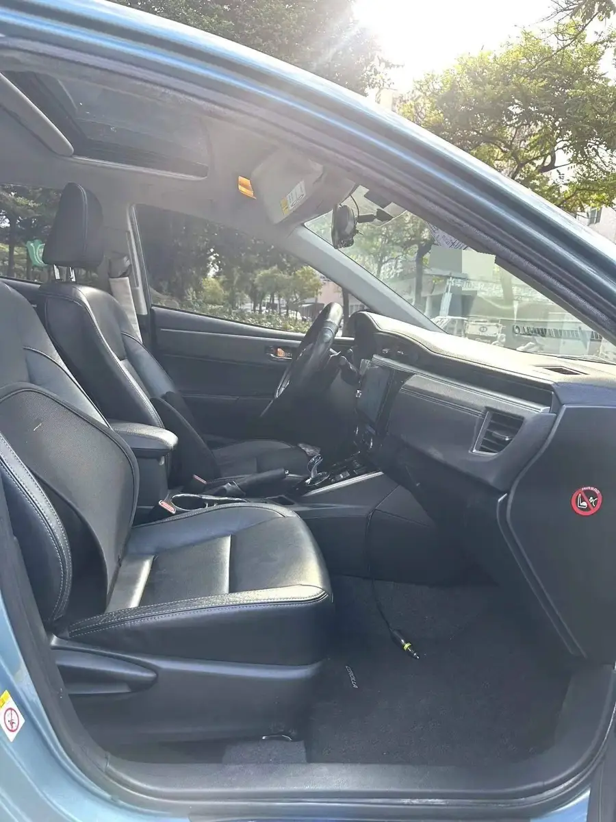 Corolla 2016 Hybrid 1.8L E-CVT Leading Edition — 8