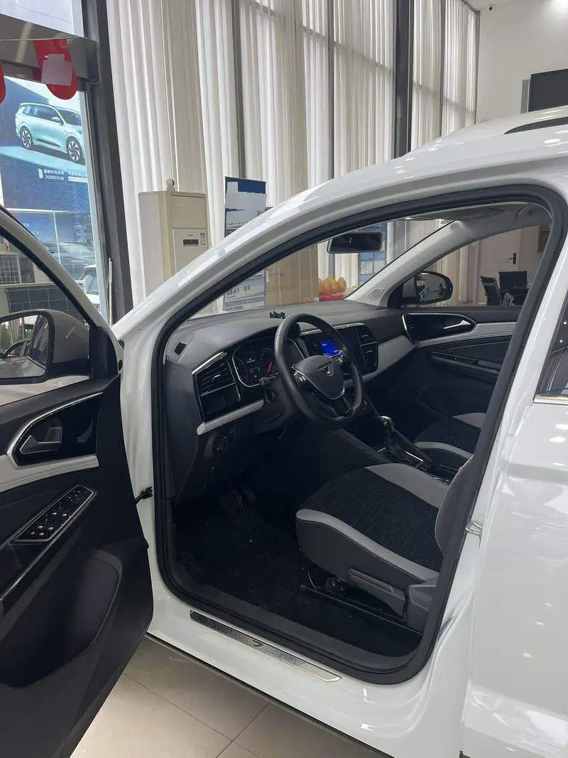 Jetta VS7 2023 280TSI Automatic Progressive Edition — 6