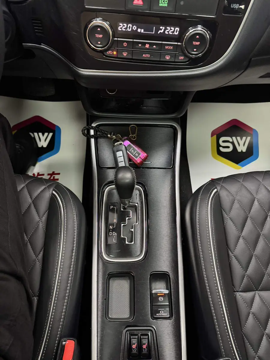 Outlander 2021 Model 2.0L 2WD Enjoy Edition 7 Seaters — 16