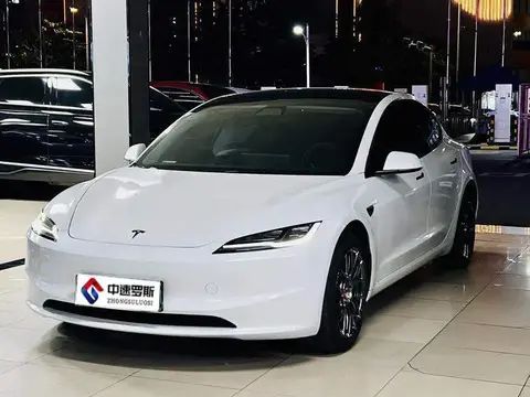 Model 3 2025 rear-wheel drive version