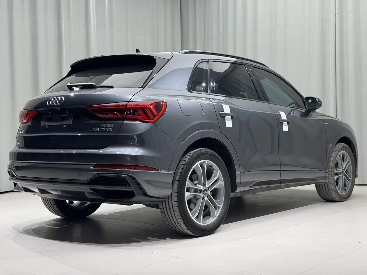 Audi Q3 2023 35 TFSI Fashion Dynamic Edition (1.4T) — 4