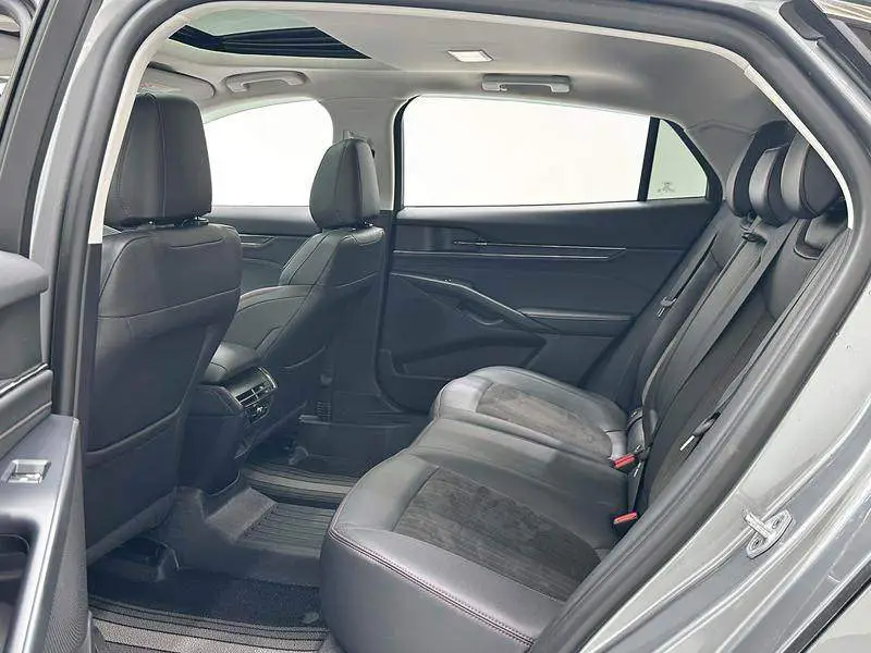 Mondeo 2023 EcoBoost 245 Luxury — 16