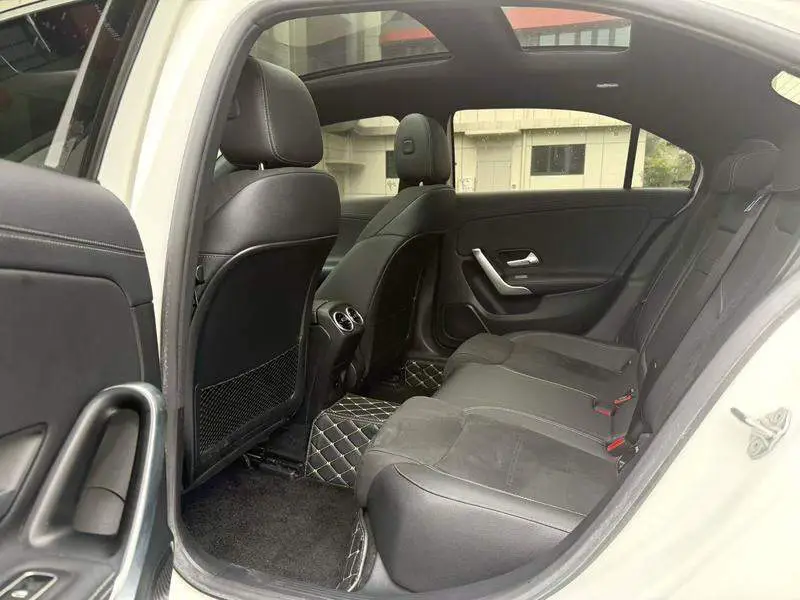 Mercedes-Benz A-Class 2021 A 200 L Sports Sedan Fashion Edition — 9
