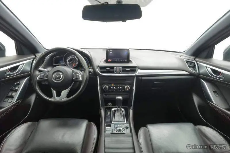 Mazda CX-4 2016 2.0L Automatic 2WD Blue Sky Premium Edition — 12