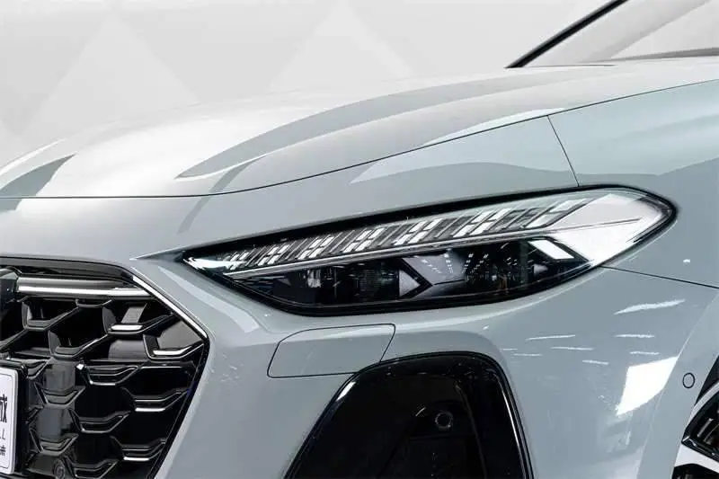 Audi A5L 2026 2.0T Sport Edition — 4