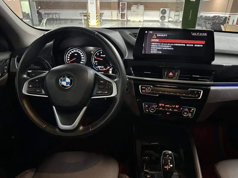 BMW X1 2020 sDrive25Li Leading Edition — 10