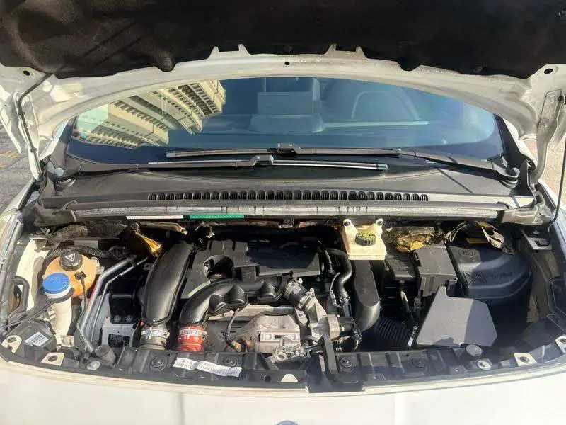 Peugeot 3008 2016 1.6THP Automatic Premium Edition — 8
