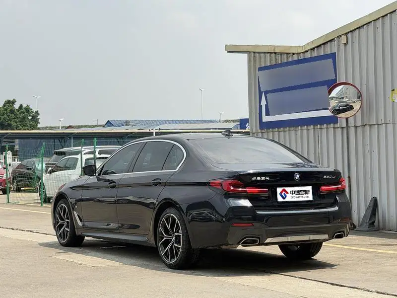 BMW 5 Series 2021 530Li Premium M Sport Package — 5