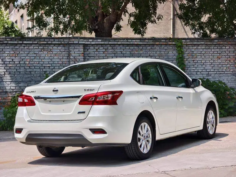 Sylphy 2016 1.6XL CVT Premium Edition — 6