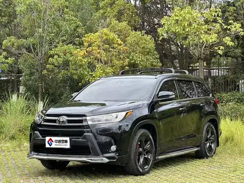 Highlander 2018 2.0T 4WD Supreme Edition 7-seater National VI