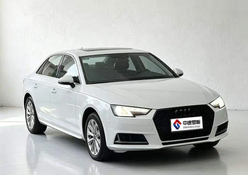 Audi A4L 2017 40 TFSI Fashion Edition — 3