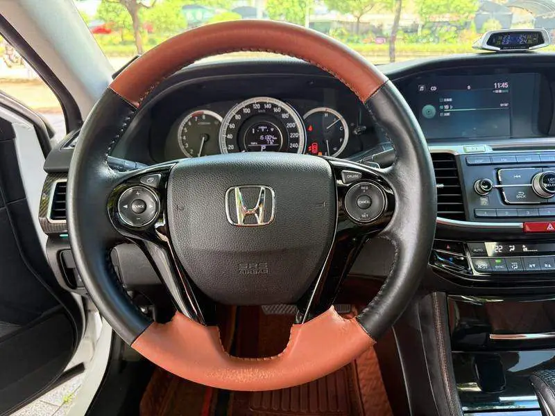 Accord 2016 2.4L Comfort Edition — 13