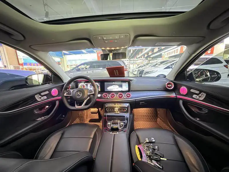 Mercedes-Benz E-Class 2016 E 300 L Fashion Edition — 16