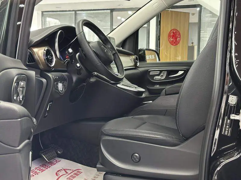 Mercedes-Benz V-Class 2020 V 260 L Long Wheelbase Luxury Edition — 8