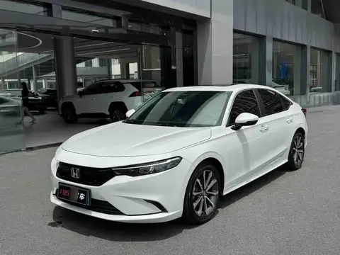 Stylish 2023 240TURBO CVT Deluxe Edition