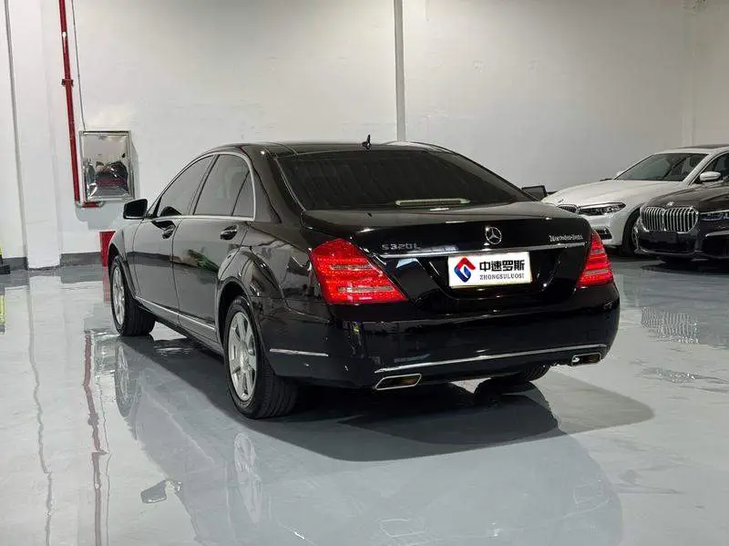 Mercedes-Benz S-Class 2008 S 300 L Premium Edition — 5