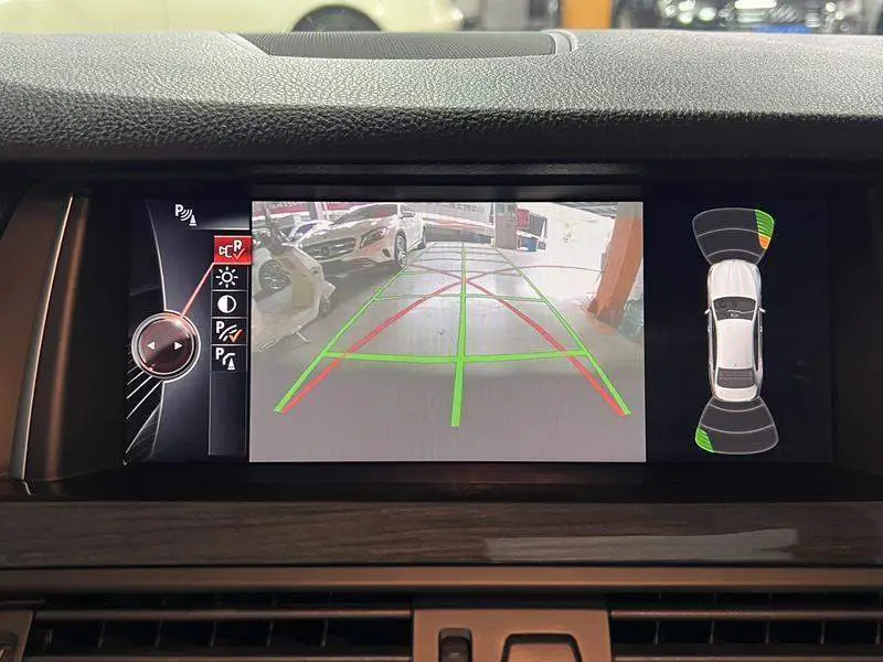BMW 5 Series 2014 525Li Luxury Design Package — 10
