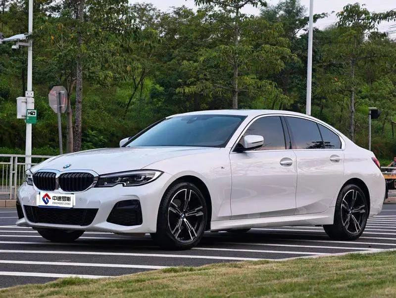 BMW 3 Series 2022 facelift 325i M Sport package