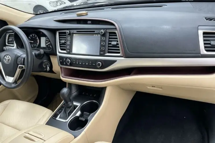 Highlander 2015 2.0T 4WD Elite Edition 7 Seaters — 9