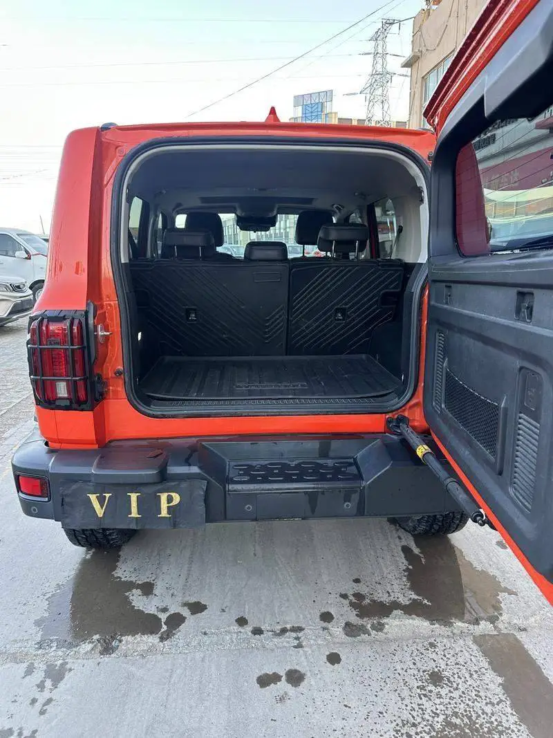 Tank 300 2023 Off-Road Edition 2.0T Conqueror — 15