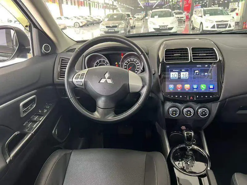 ASX 2018 2.0L CVT 2WD Premium Edition — 16