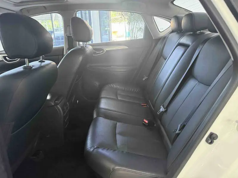 Sylphy 2014 1.6XV CVT Premium Edition — 20
