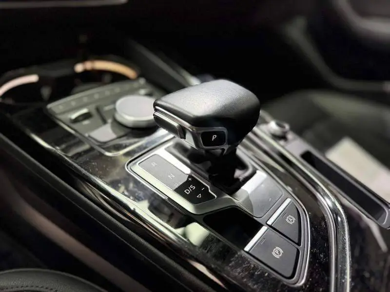 Audi A4L 2019 45 TFSI quattro Personality Sports Edition National V — 11