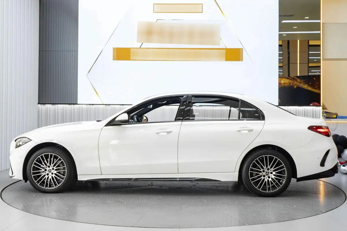 Mercedes-Benz C-Class 2024 C 260 L Sport — 3