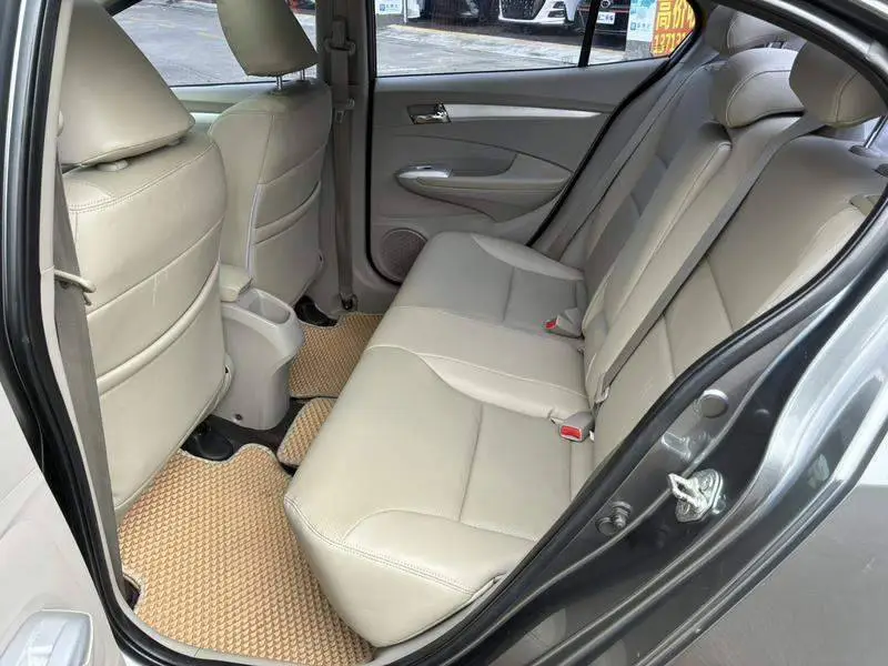 Classic 2012 1.5L Automatic Flagship Edition — 13
