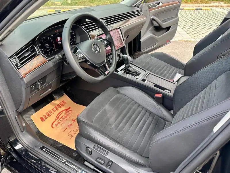 Magotan 2018 330TSI DSG Premium Edition — 19