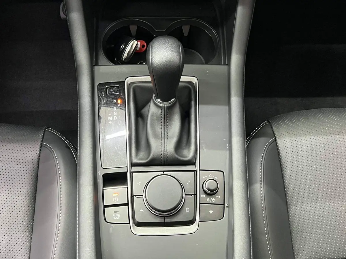 Mazda 3 Angkesaila 2022 2.0L Automatic Quality Edition — 10