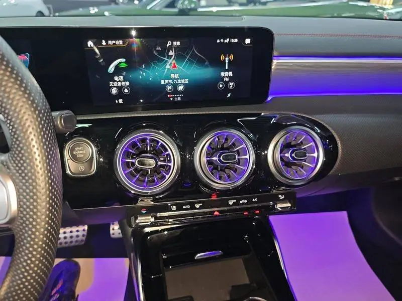 Mercedes-Benz A-Class AMG 2022 AMG A 35 L 4MATIC — 6